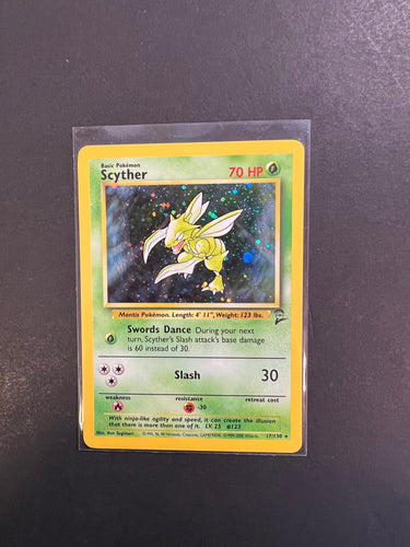 Scyther - 17/130 Holo Rare - Pokemon Base Set 2