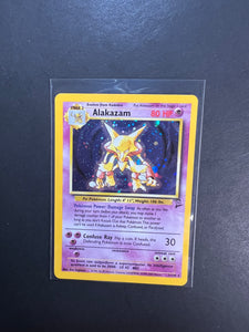 Alakazam - 1/130 Holo Rare - Pokemon Base Set 2