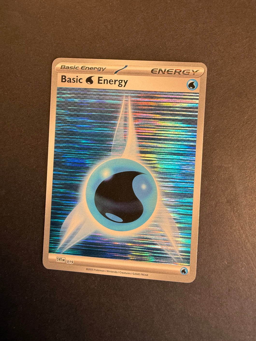 Water Energy - 019 Holo Rare - Pokemon Black Bolt & White Flare