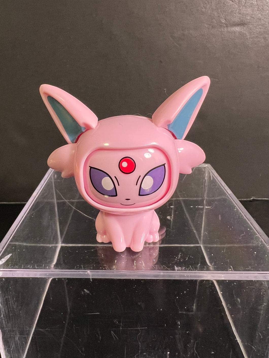 Pokemon Espeon Face Changing Figure!