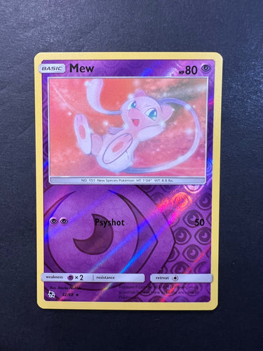 Mew - 32/68 Reverse Holo Rare - Hidden Fates