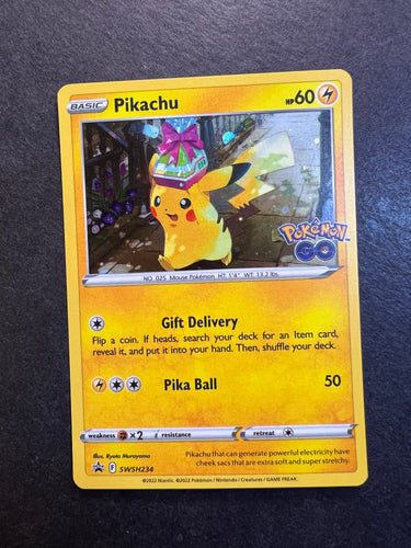 Pikachu - SWSH234 Holo Rare Promo - Pokemon Go