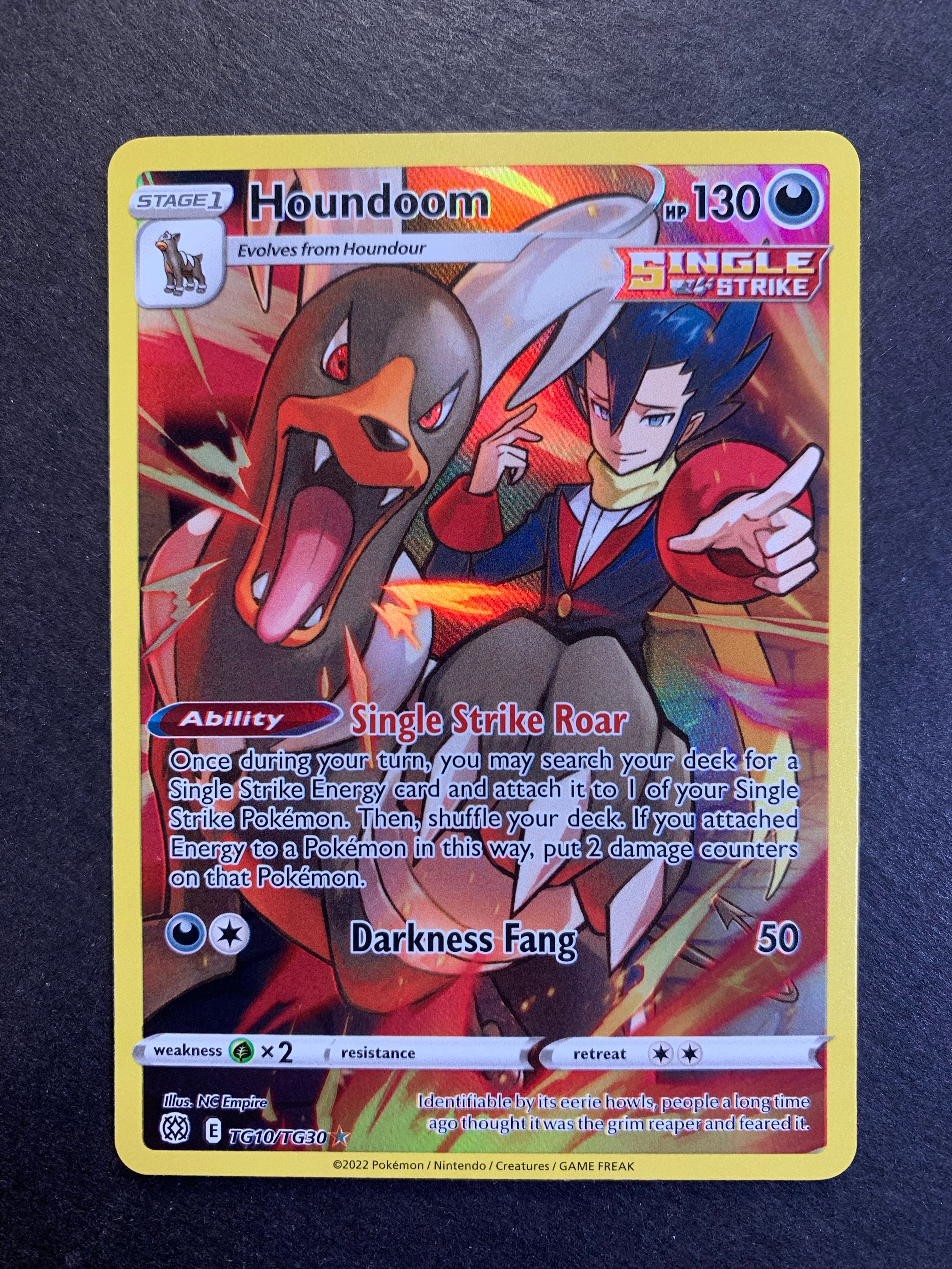 Houndoom - TG10/TG30 Ultra Rare Holo