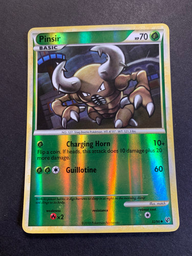 Pinsir - 32/90 Reverse Holo