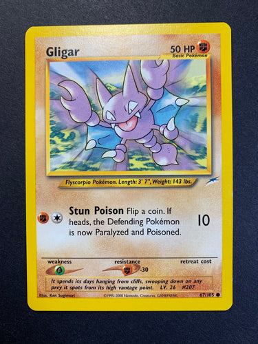 Gligar - 67/105 Vintage Neo Destiny