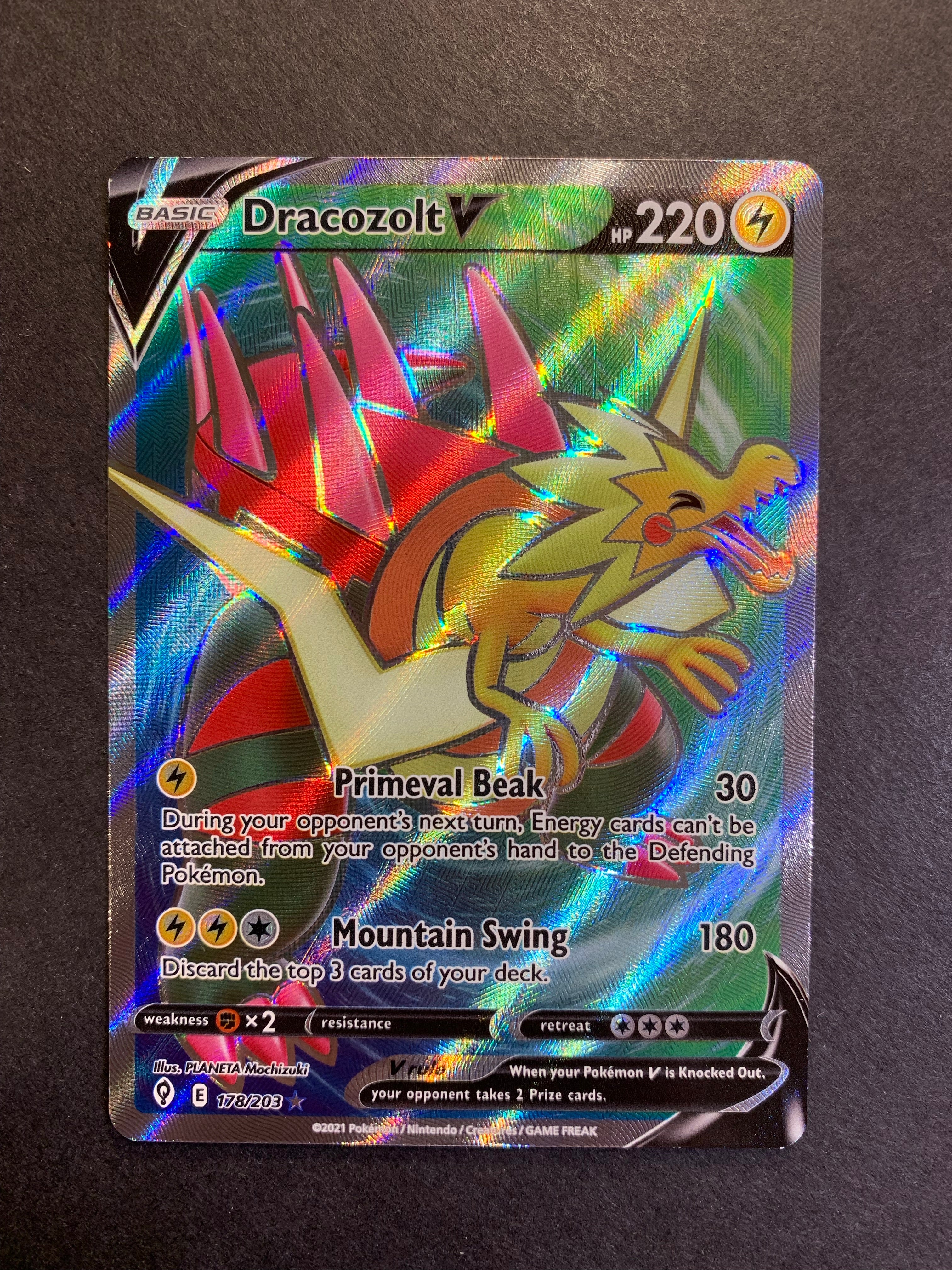 Dracozolt V (Full Art) 178/203 - SWSH07 Evolving Skies Holofoil Lightly Played Dracozolt V (Full Art) 178/203 - SWSH07 Evolving Skies Holofoil Lightly Played